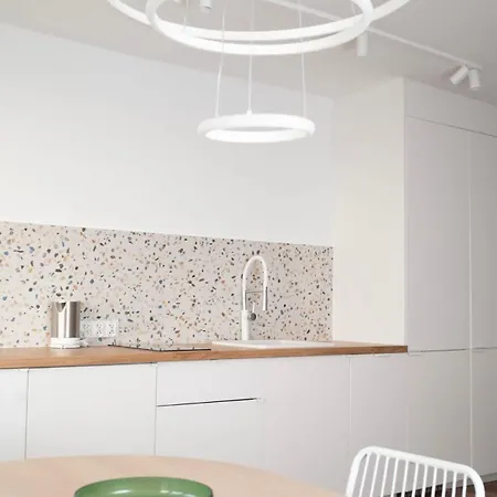 Kolorowy 3city Z Parkingiem W Gdyni By Renters